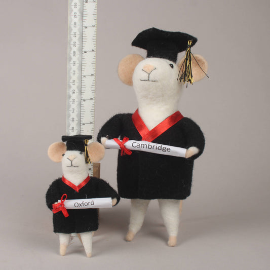 XL Cambridge Scroll Graduate Mouse | Felt Decor