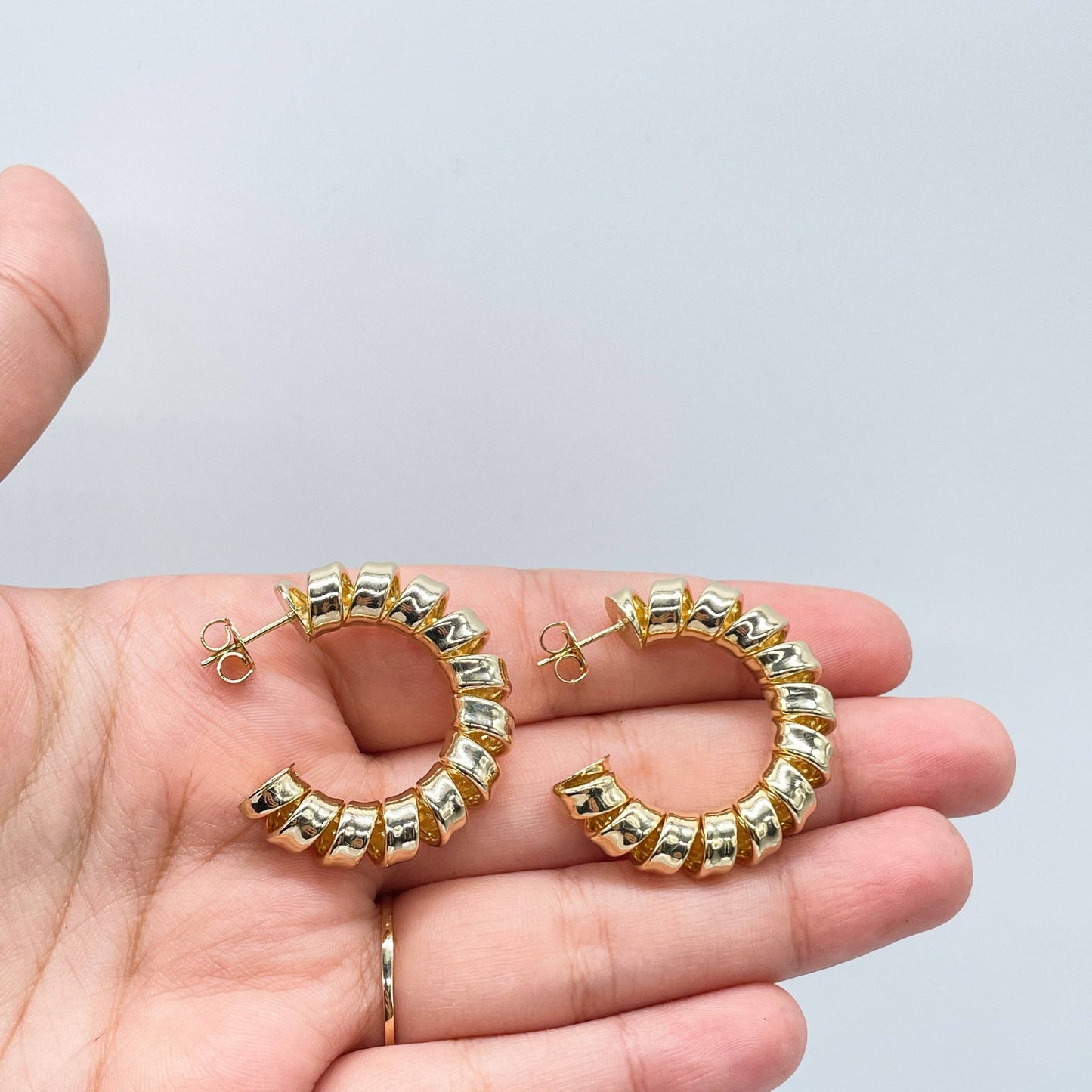 New - 18k Gold Filled smooth Curled Hoops