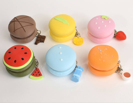 Mystery Macaron Clicker