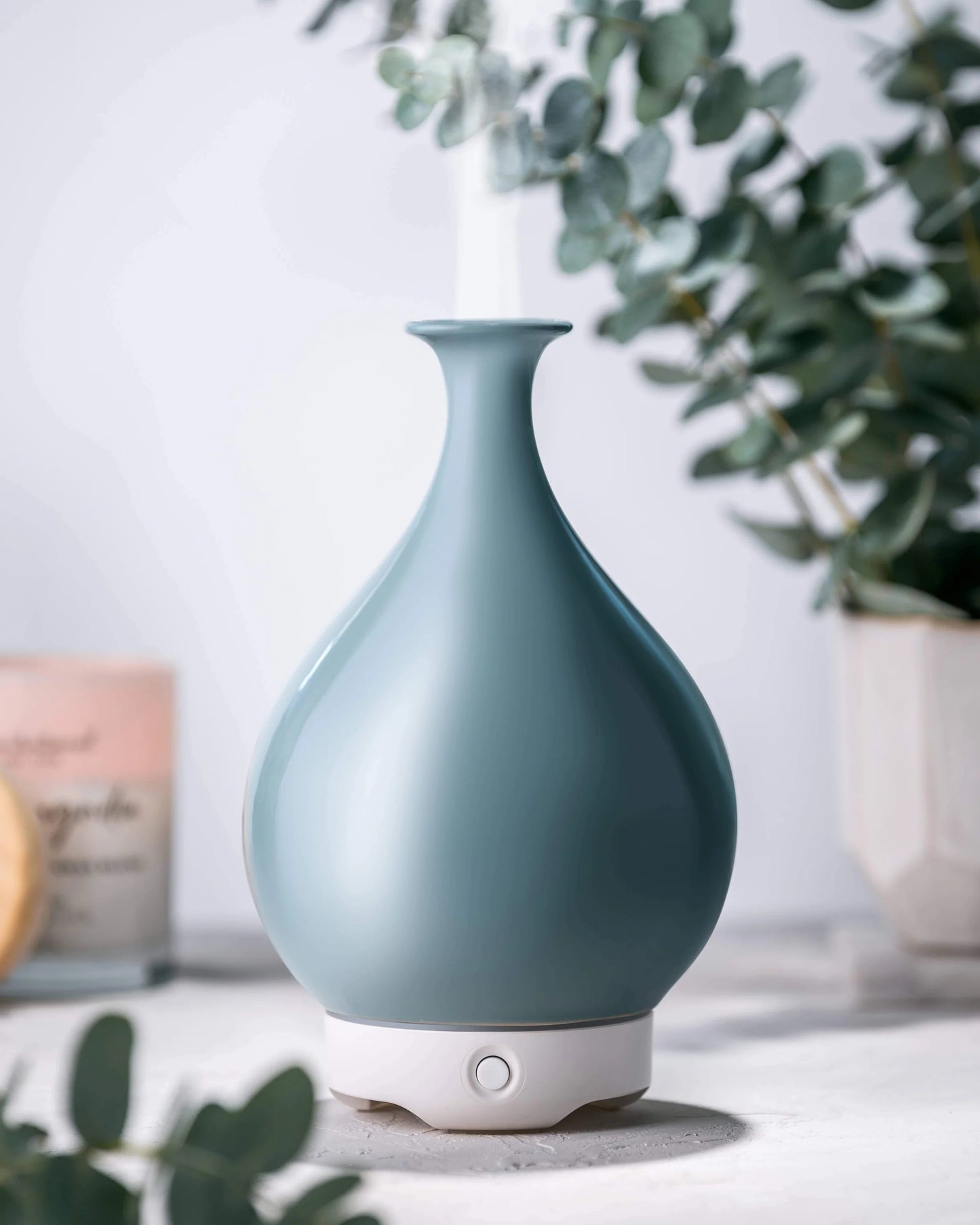 Green Glass Vase Diffuser