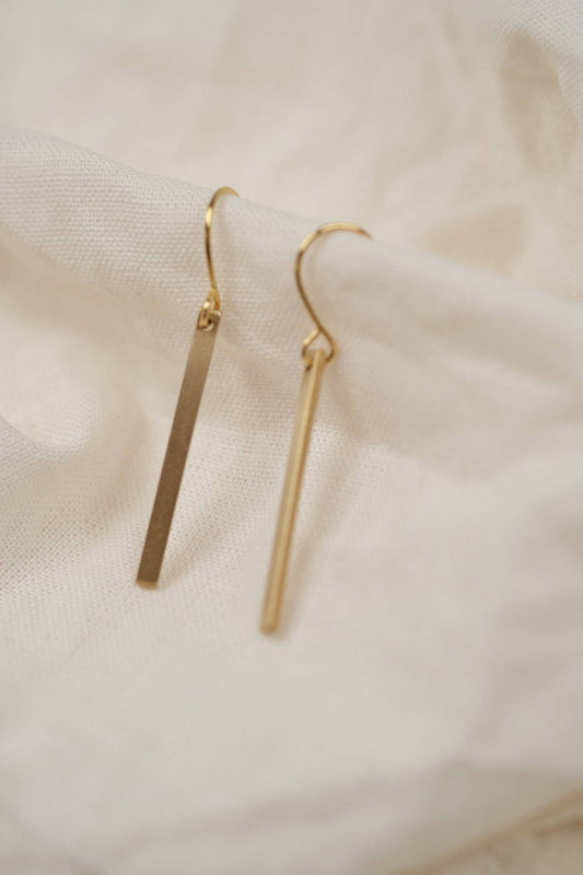 DASH EARRINGS//Gold earrings, Sustainable Jewelry