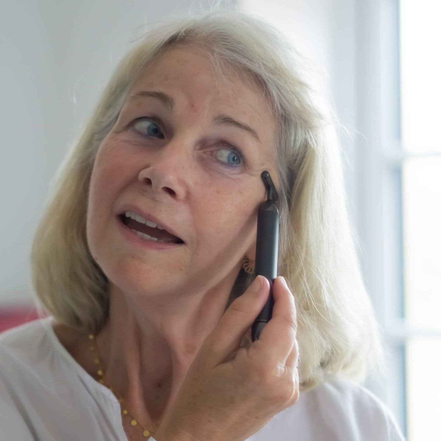 T-BAR Sonic Vibrating Anti-Ageing Device | Beauty Tech