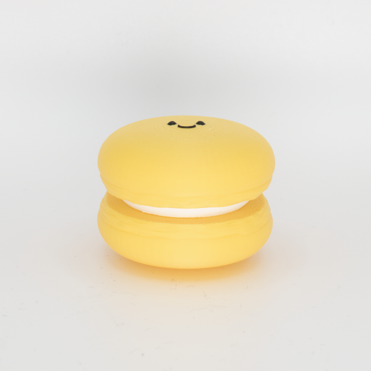 Smiley Macaron Clicker