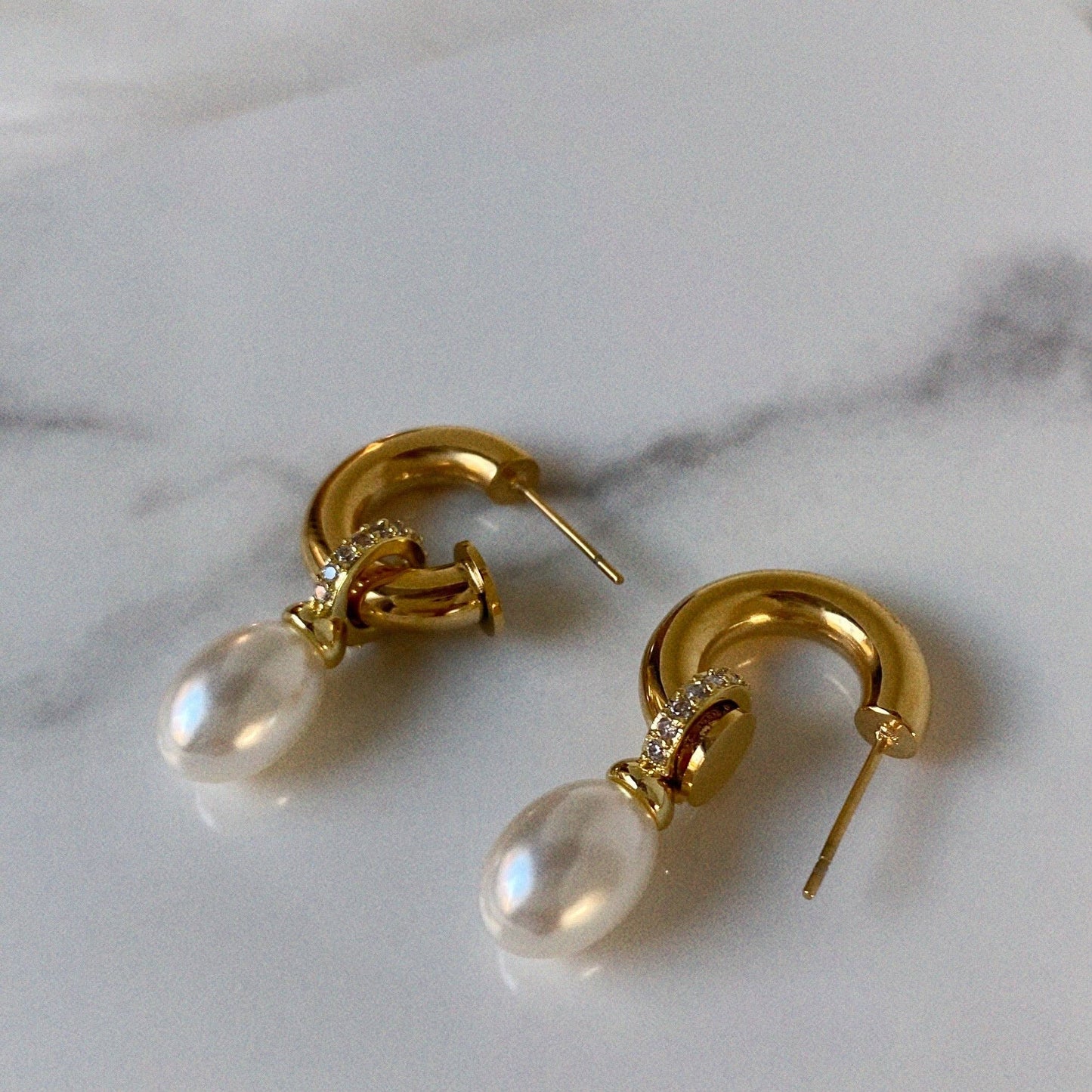 Prim Pearl Drop Earrings