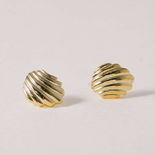 Shell Whisperor, earrings