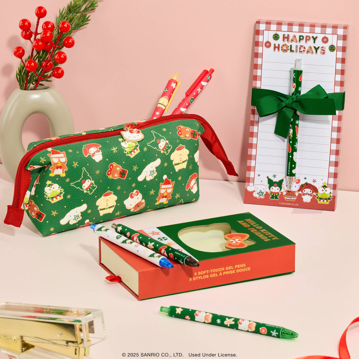 Hello Kitty & Friends Holiday Fun Magnetic List Pad