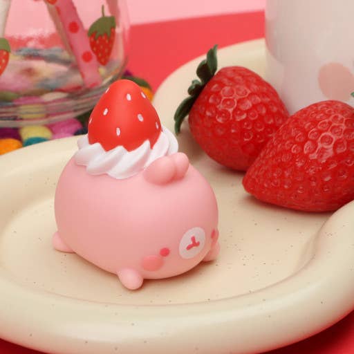 Molang loves strawberries Random Figure Box