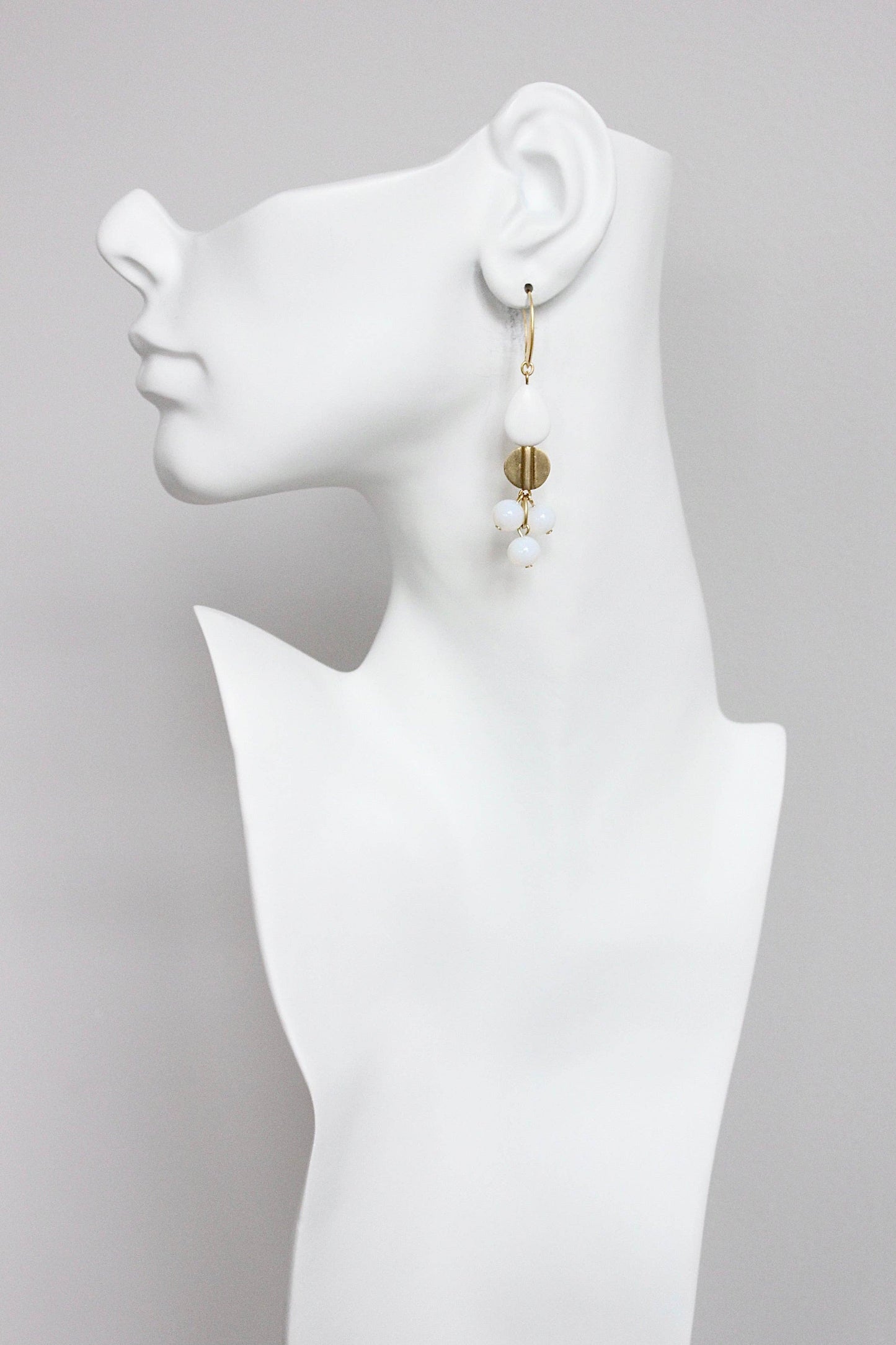 White and opal Dangling earrings