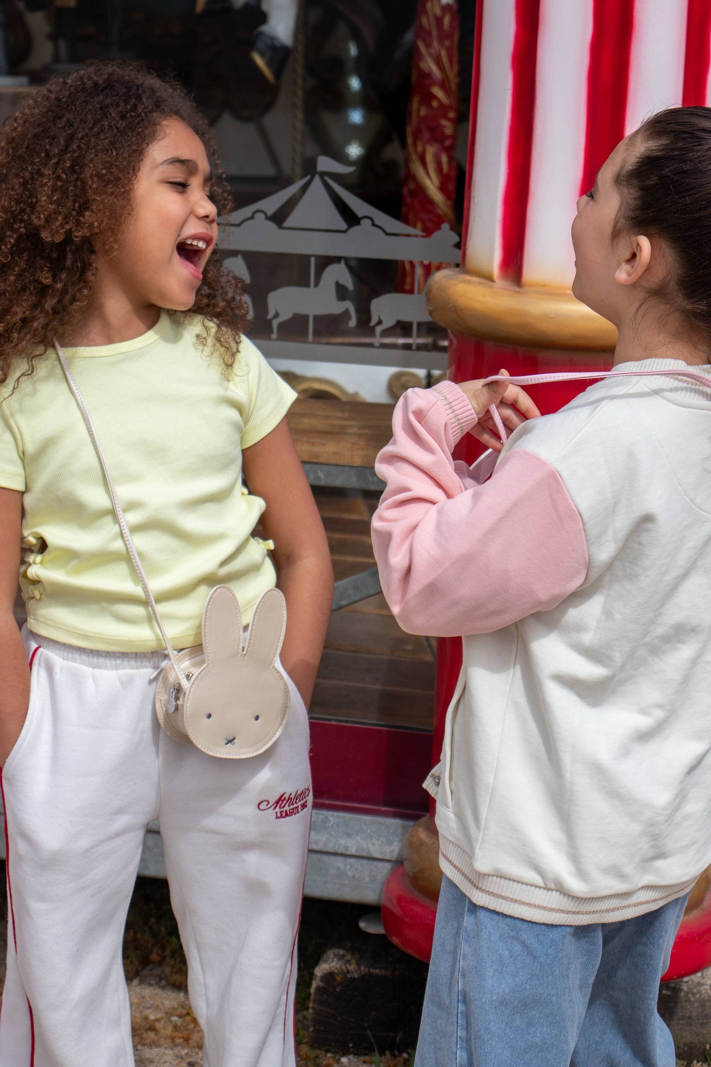 Miffy Beige Shoulder Bag for Kids Collection ©Mercis Bv