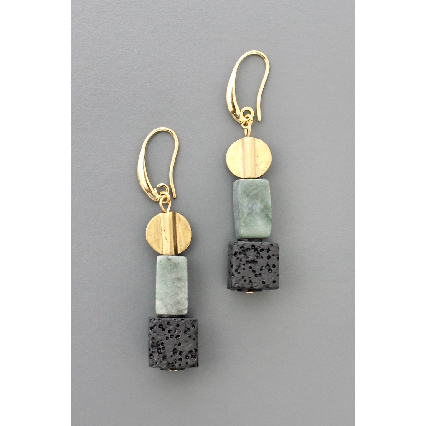 FERE46 Lava rock and serpentine earrings