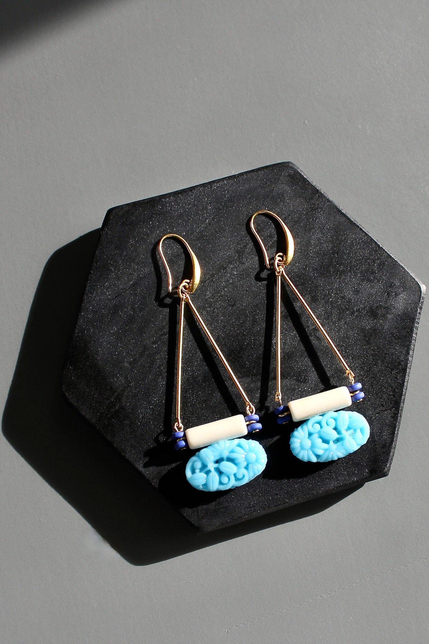 KYLE59 vintage glass geometric earrings