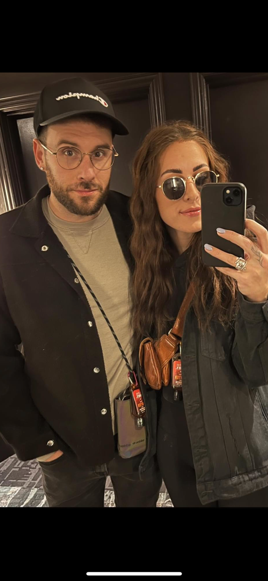 Stingin’ Hotter Honey Red Lava Keychain 4oz