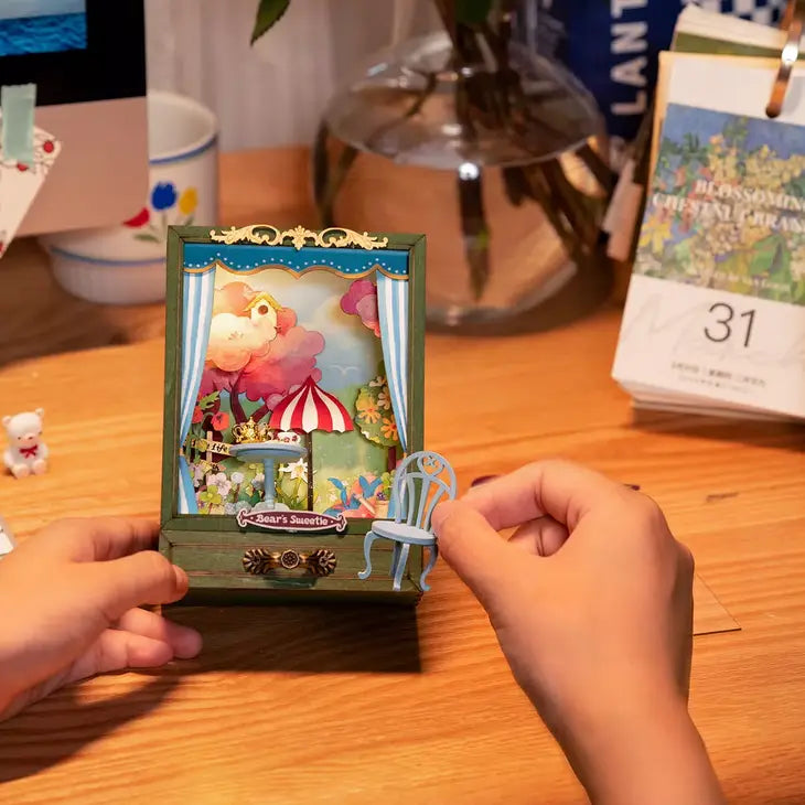 Diy Miniature House (Theater Box) Kit: Bear's Sweetie