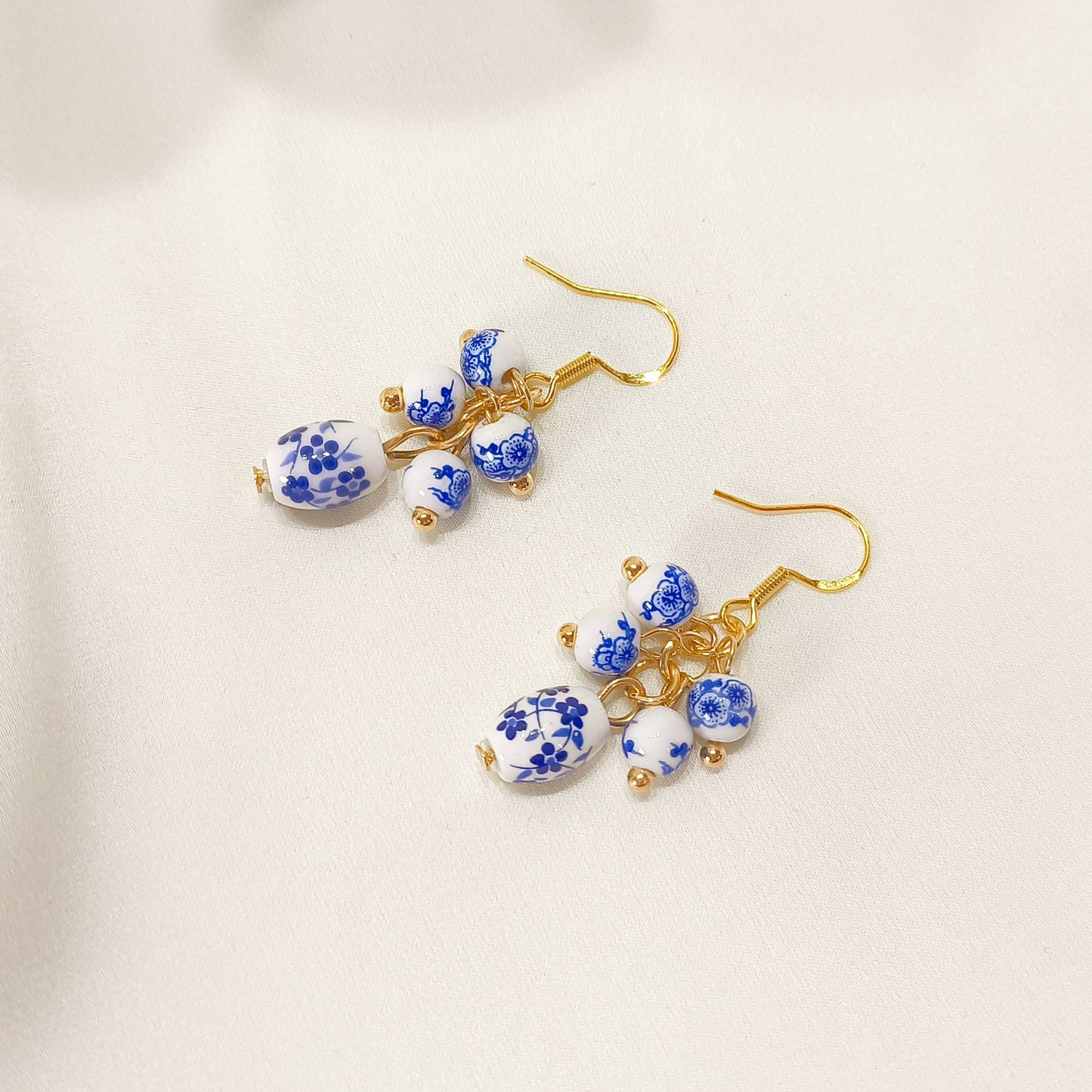 E205 ceramic beads dangle earrings, beads earrings