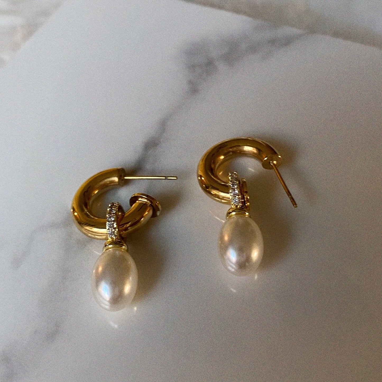 Prim Pearl Drop Earrings