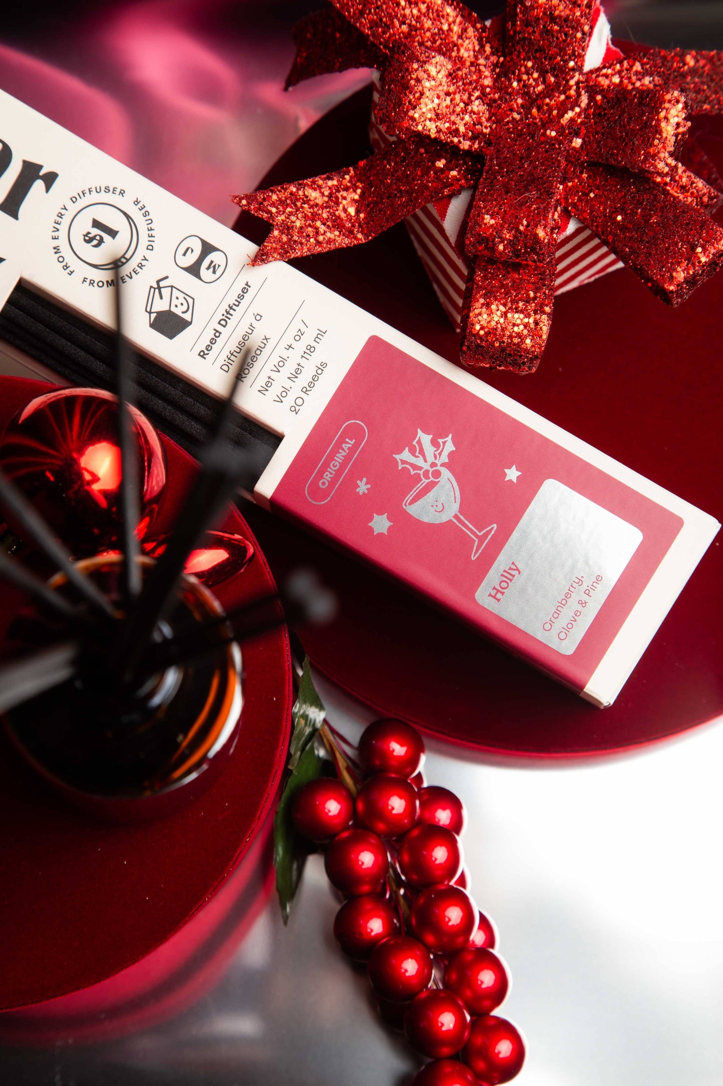 Holly - Cranberry, Clove & Pine 4oz Reed Diffuser