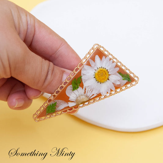 Real Pressed Daisy Flower Barrette