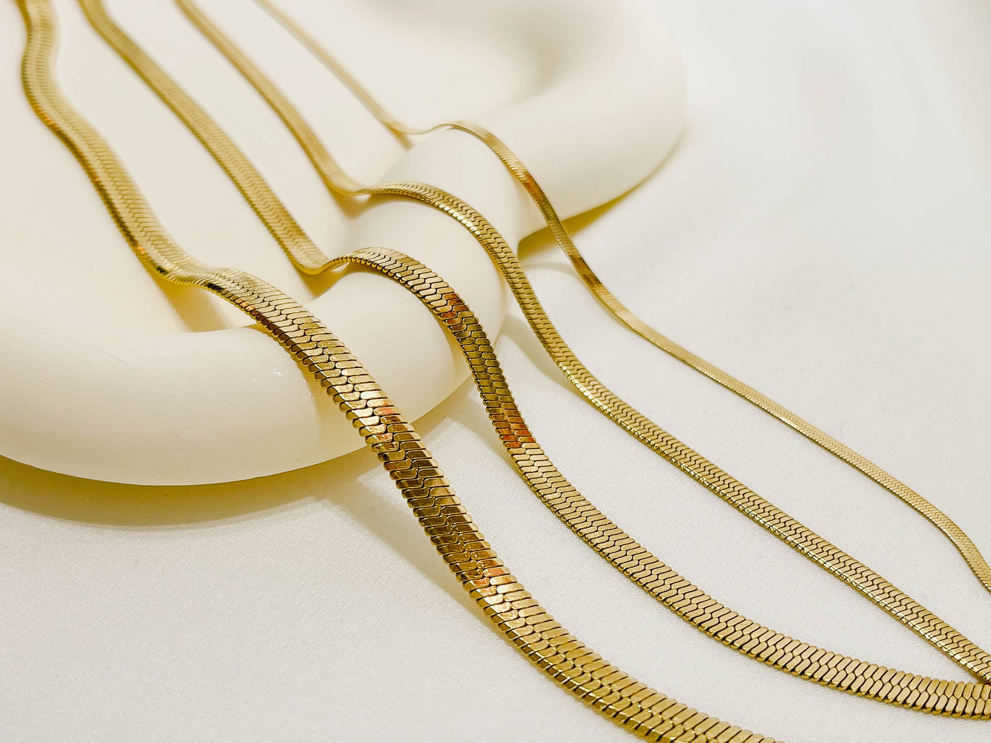 N021 herringbone necklace, herringbone gold necklace