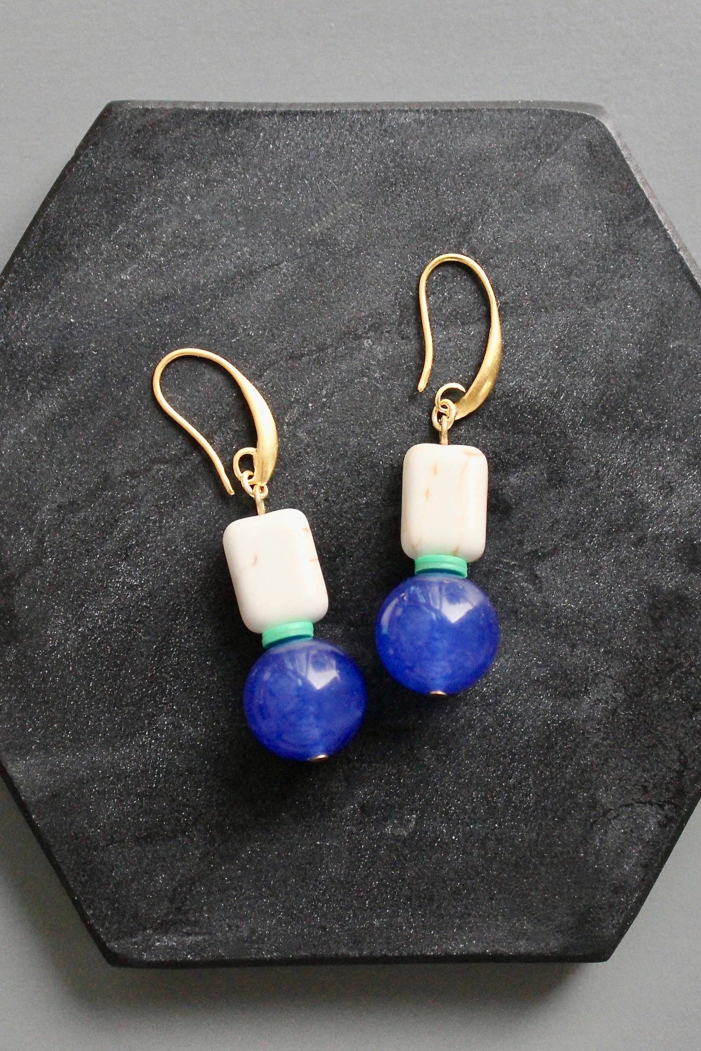 KYLE19 cobalt and white earrings