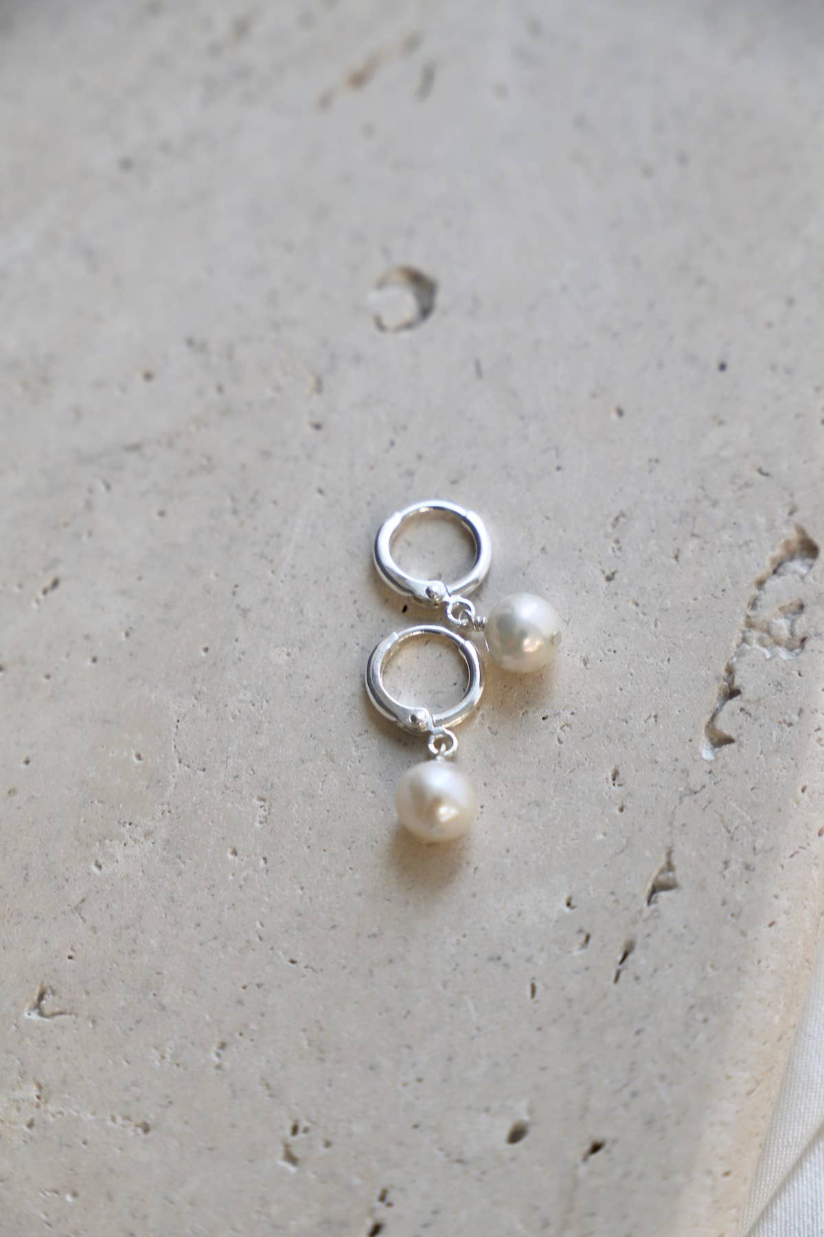 PALE PEARL HUGGIES