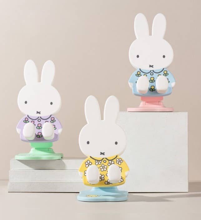 Miffy Figure Phone Grip with a Stand/Decoration Random Box