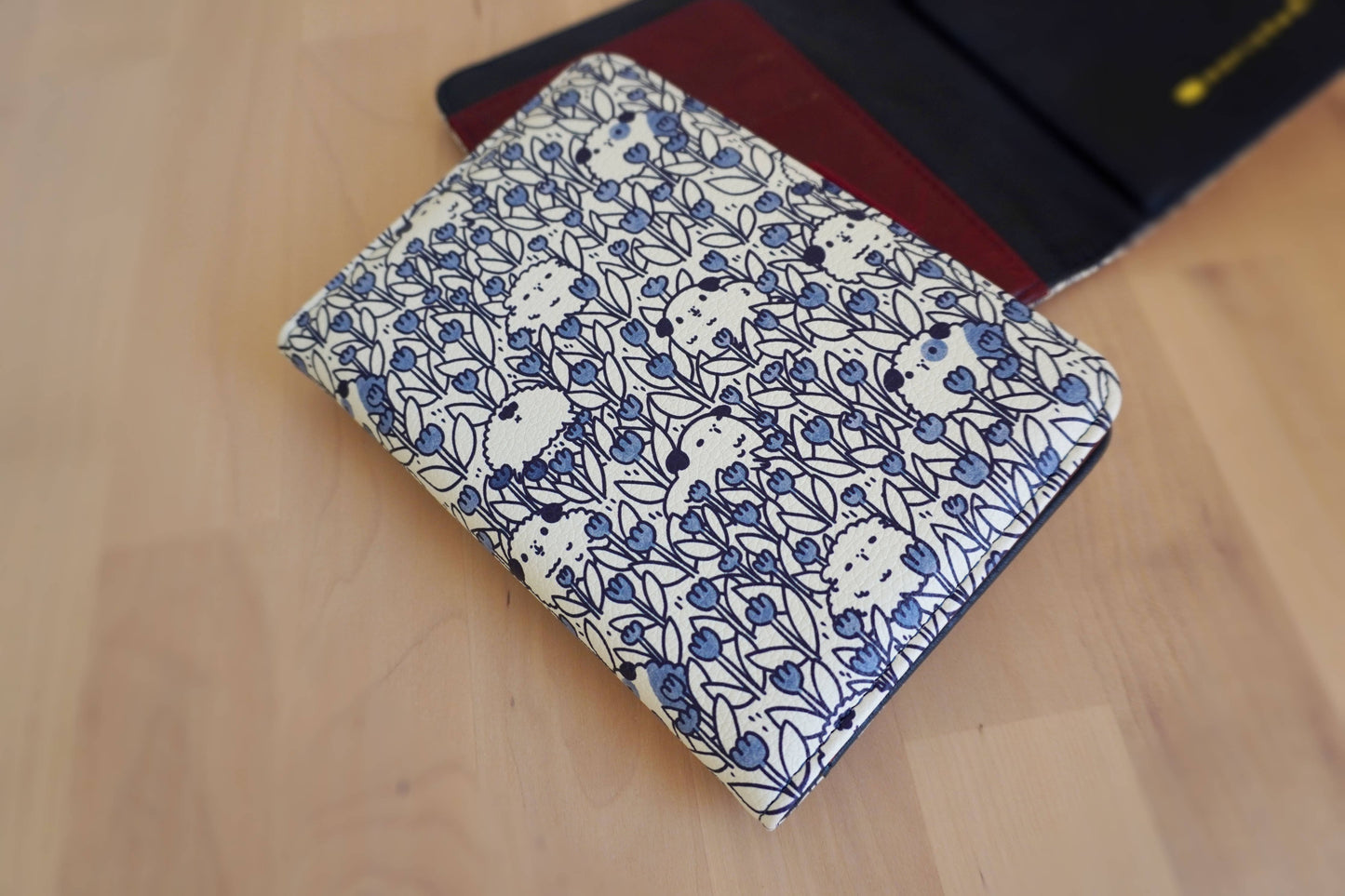 Noristudio Guinea Pigs RFID Blocking Passport Wallet
