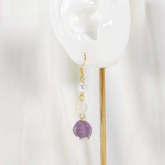 E200 lavender flower dangle earrings, flower earrings