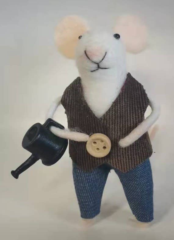 Felt Mouse Ornament: Felt Gardening Mouse With Watering Can