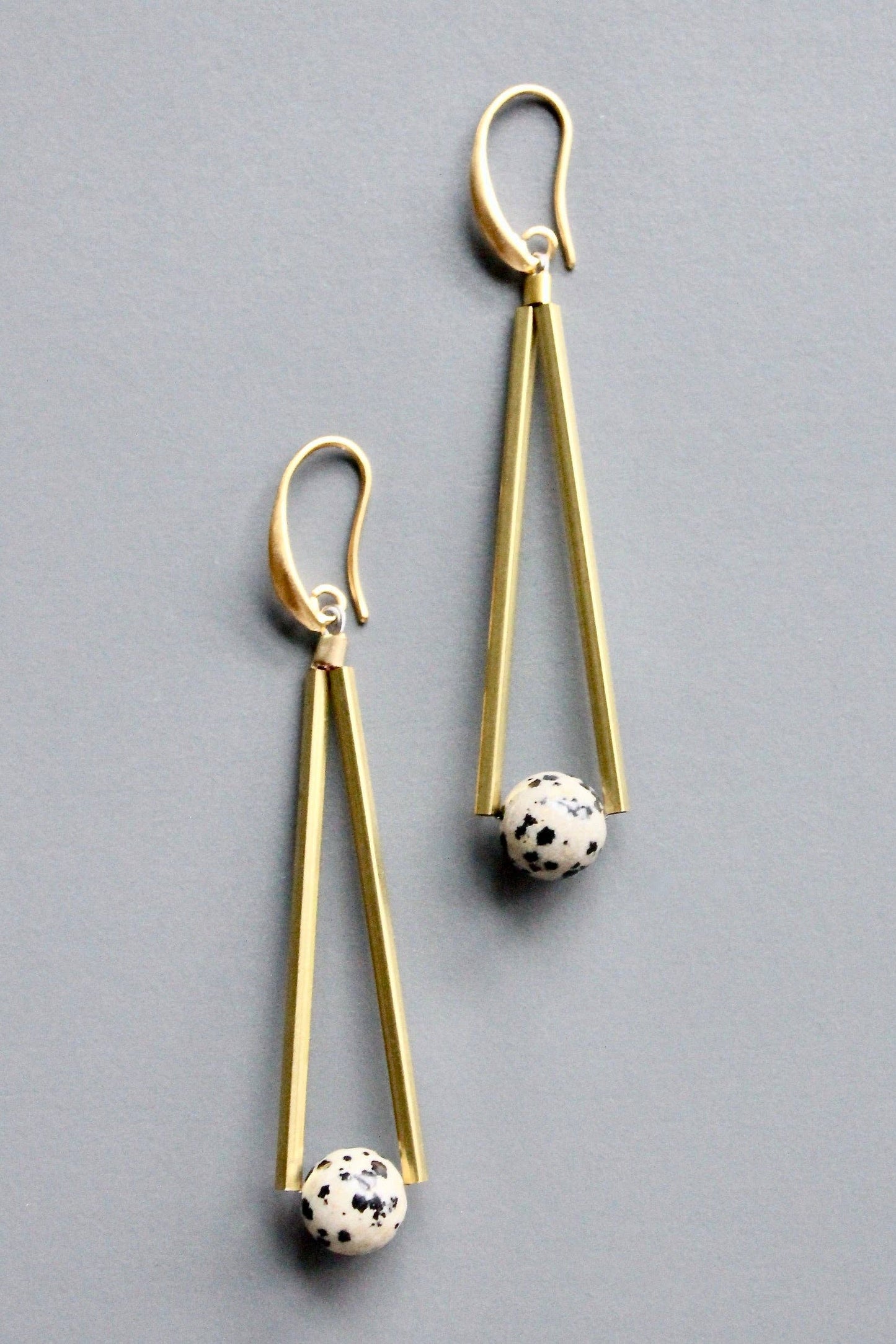 HYLE65 Dalmatian earrings