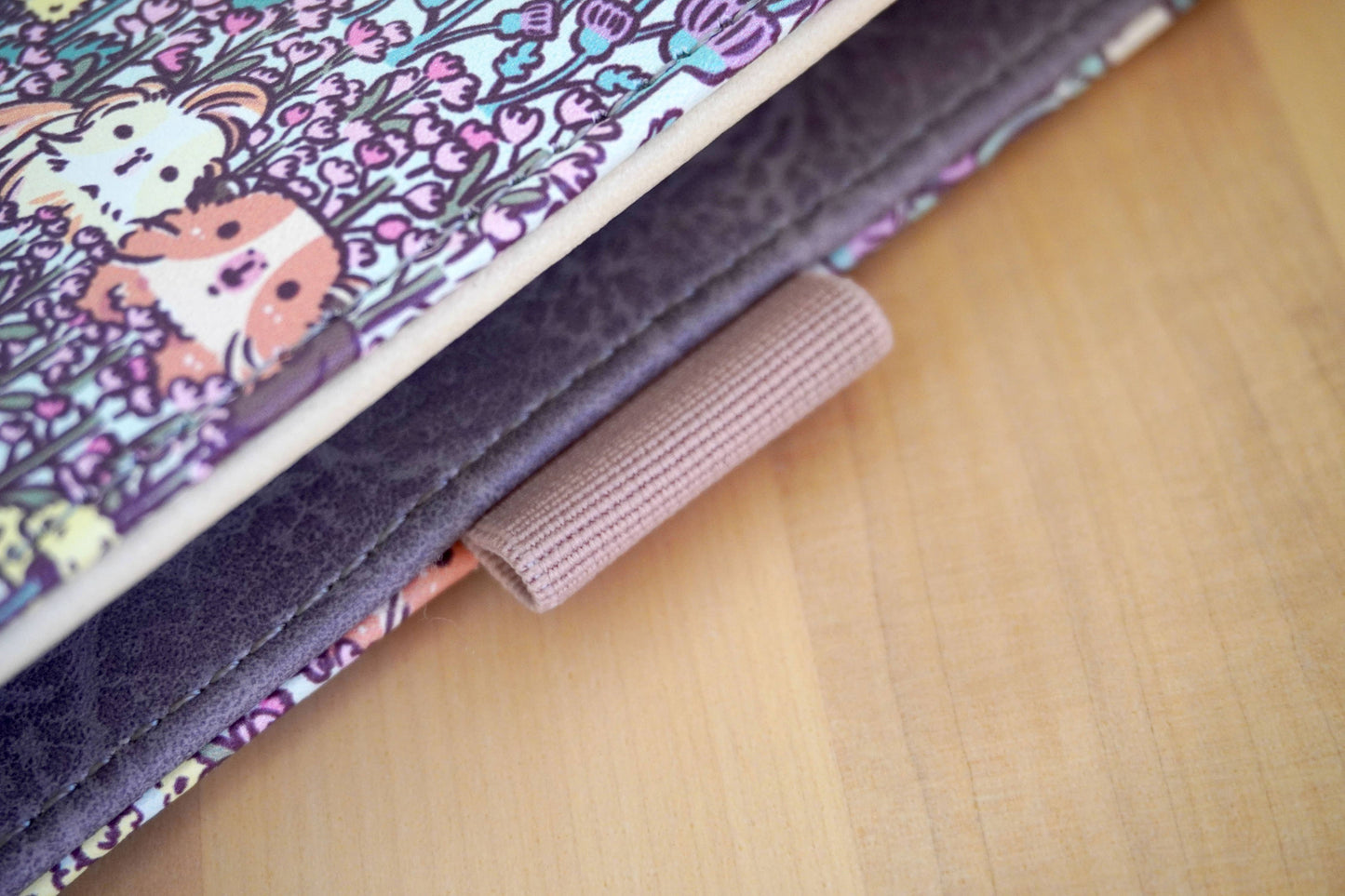 Noristudio Silkie Guinea Pigs RFID Blocking Passport Wallet