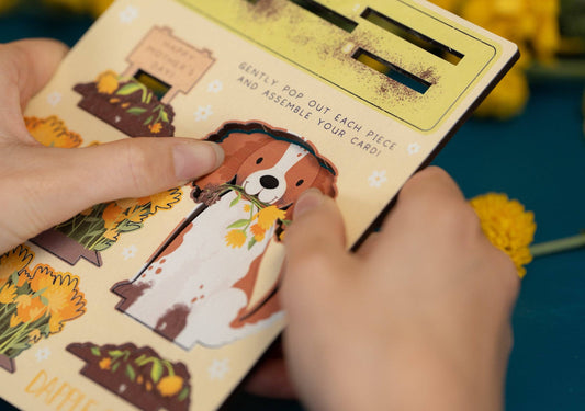 HAPPY MOTHER'S DAY FLOWERS & SPANIEL POP OUT CARD