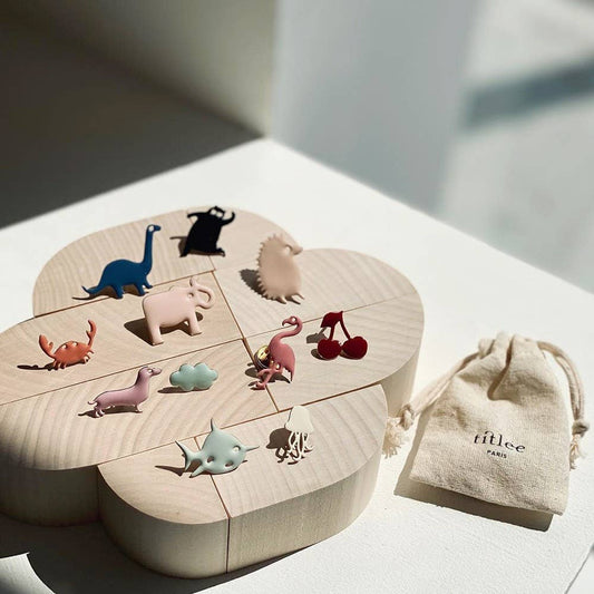 EMILY octopus enamel pin (peach)