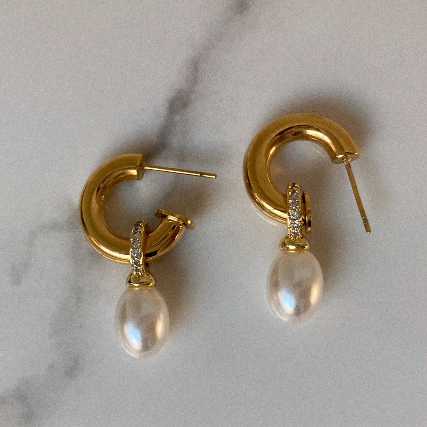 Prim Pearl Drop Earrings