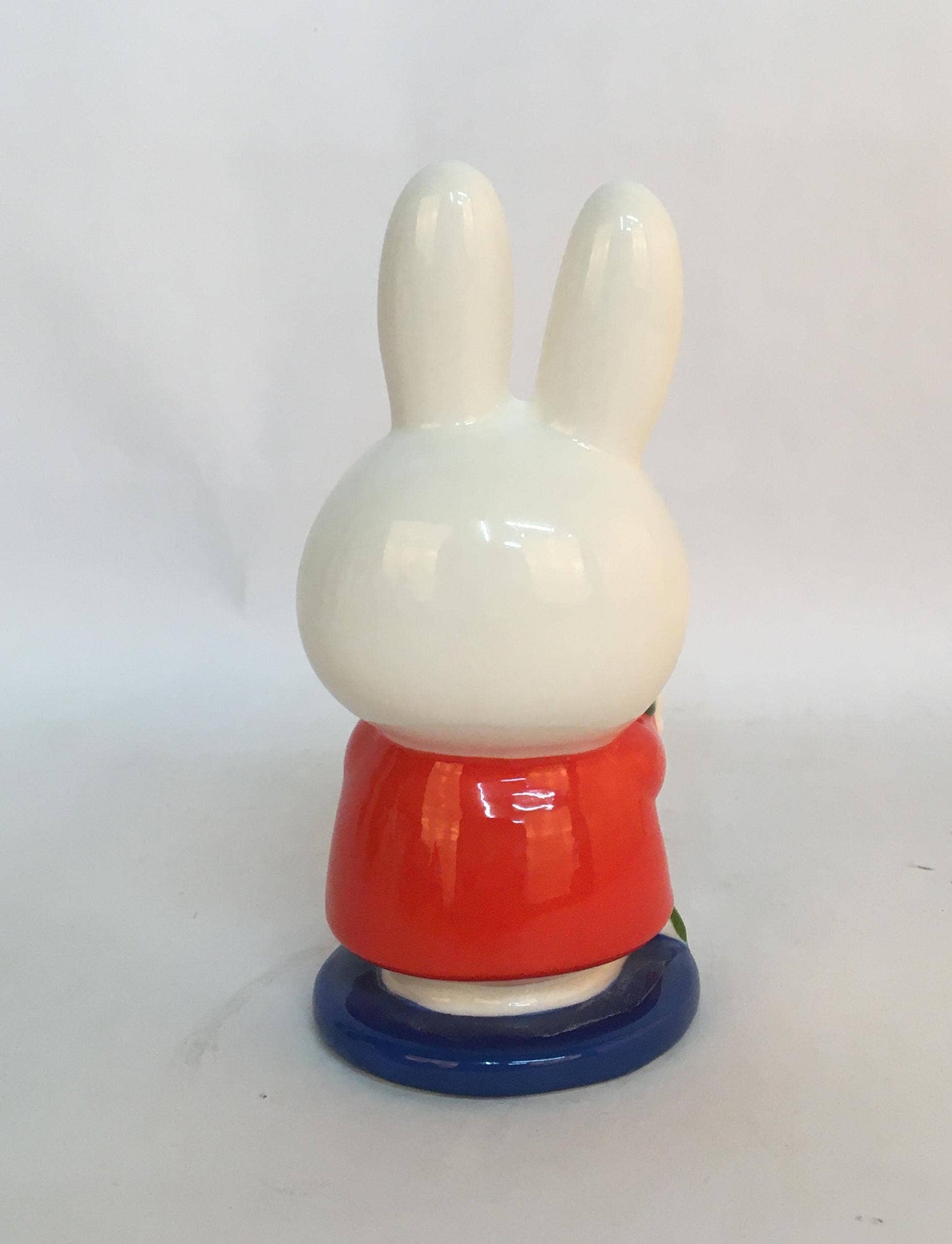 Miffy  Daisy Bouquet Figurine