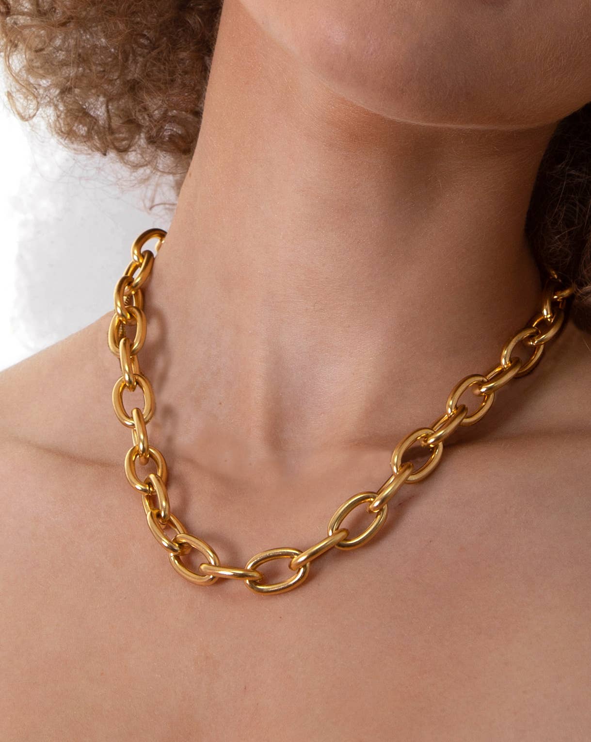 1993 Chain Necklace Bold 18K Gold Chain Round Link Statement