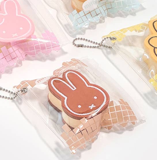 LIMITED!! Miffy Bread Squishy Pouch Keyring