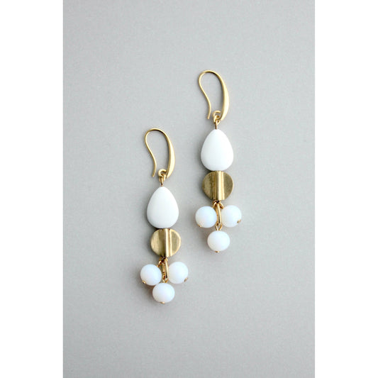 White and opal Dangling earrings
