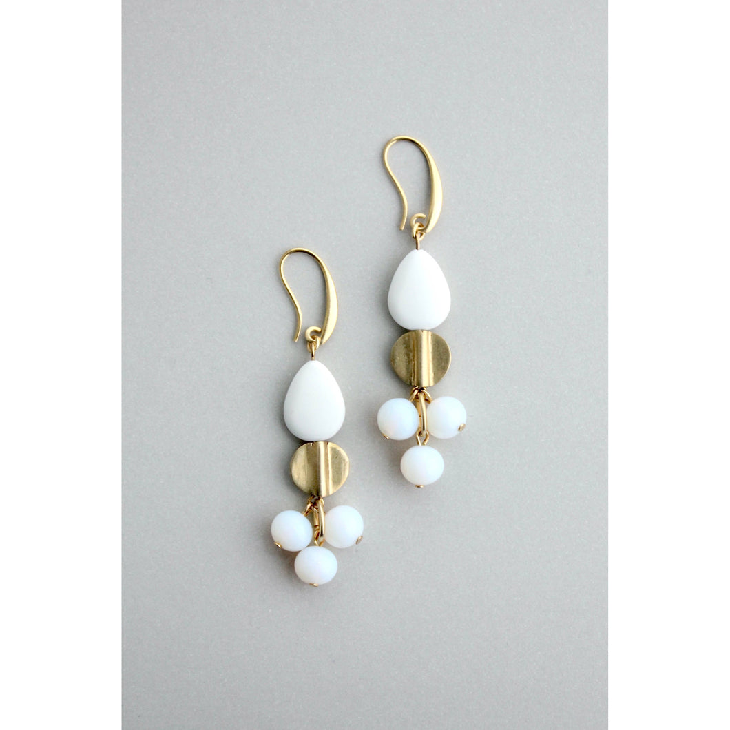 White and opal Dangling earrings
