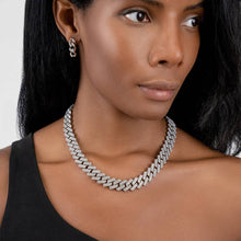 Load image into Gallery viewer, Edgy Cuban Crystal Chain Necklace silver
