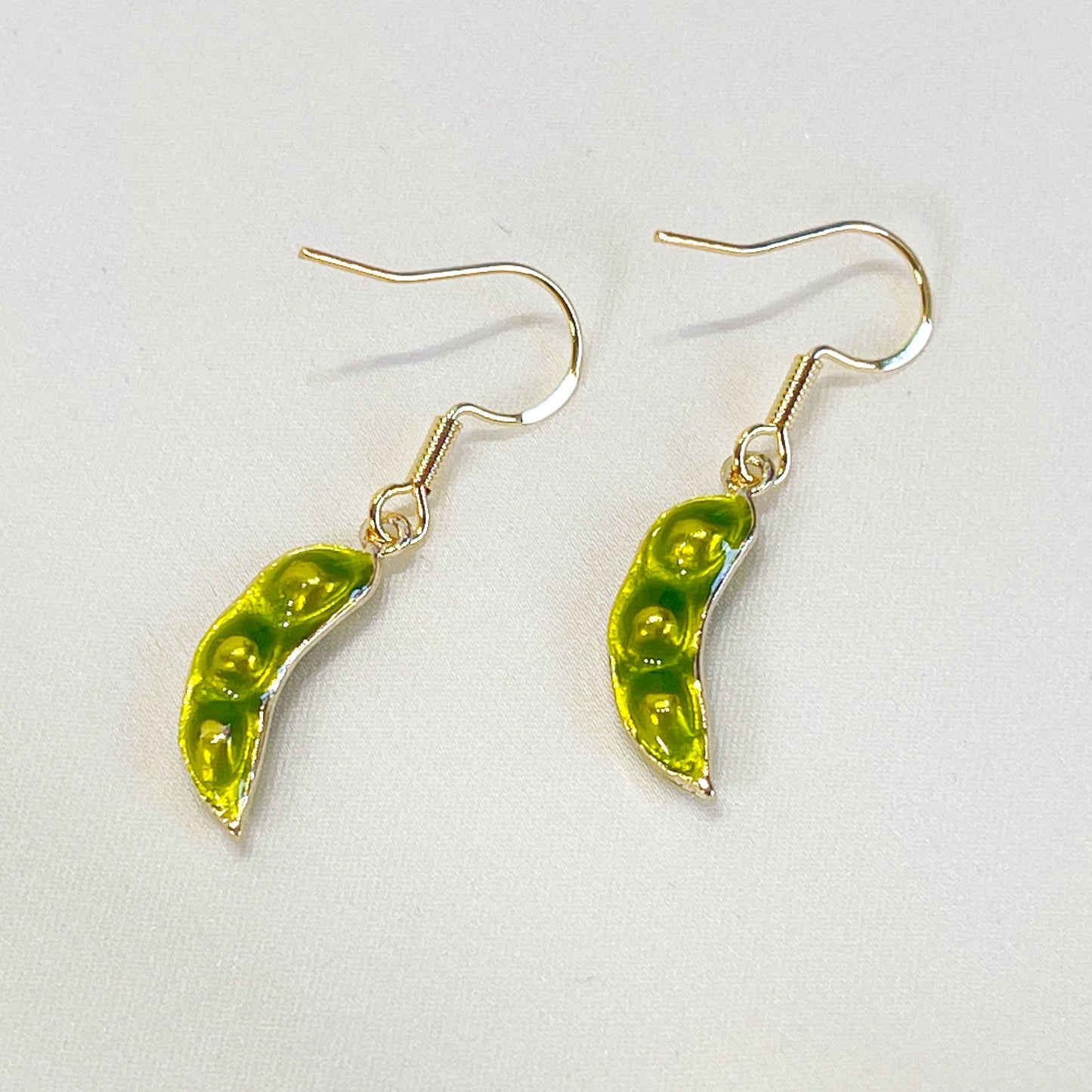 Green beans earrings, green pea earrings, vegetable earrings
