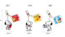 Load image into Gallery viewer, Peanuts Snoopy acrylic charm keychain ring with Mini Memo
