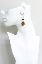 Load image into Gallery viewer, JLTE15 vintage orange glass earrings
