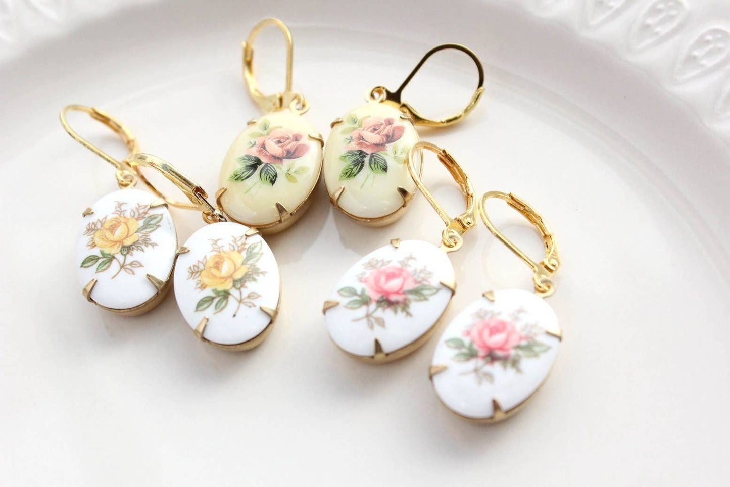 Pink Rose Oval Cameo Earrings - Vintage Glass