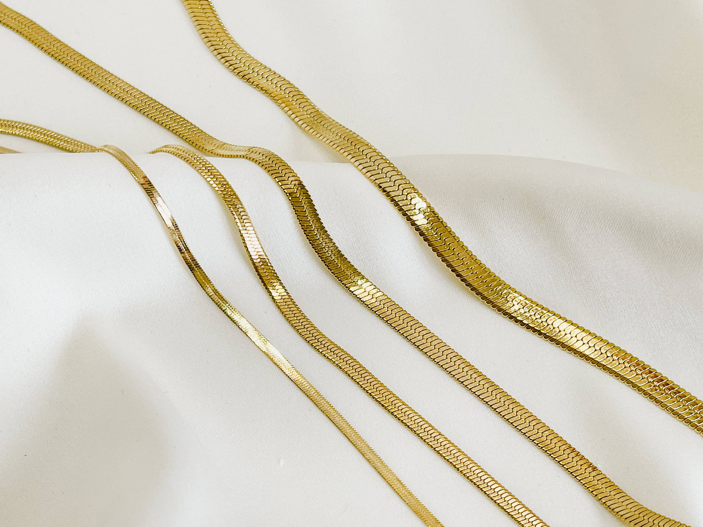 N021 herringbone necklace, herringbone gold necklace