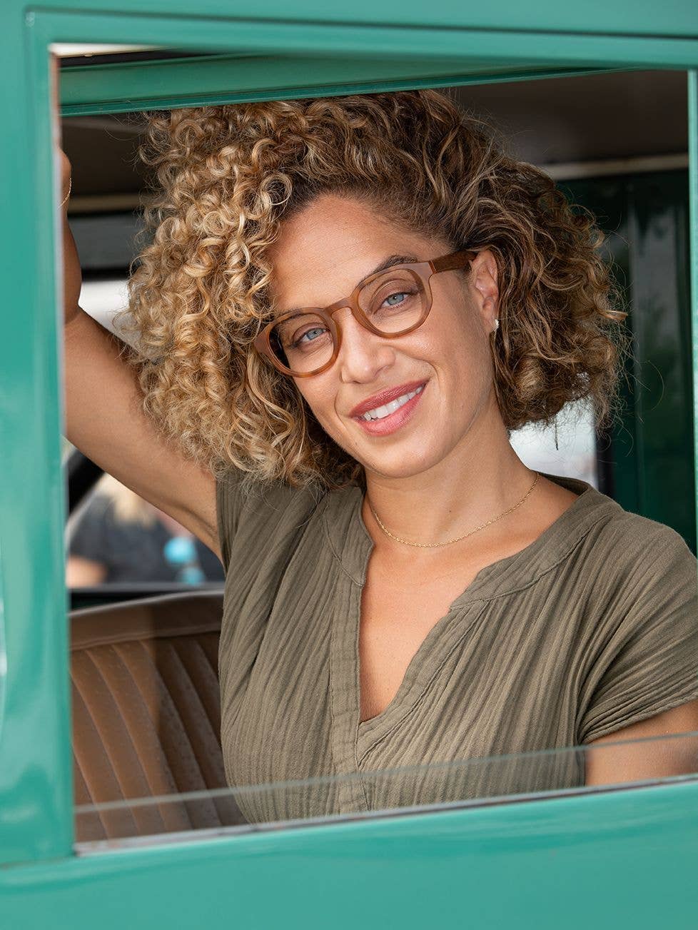 BP20823 Sunset-Matte Brown Marble/Walnut Wood+Blue Light