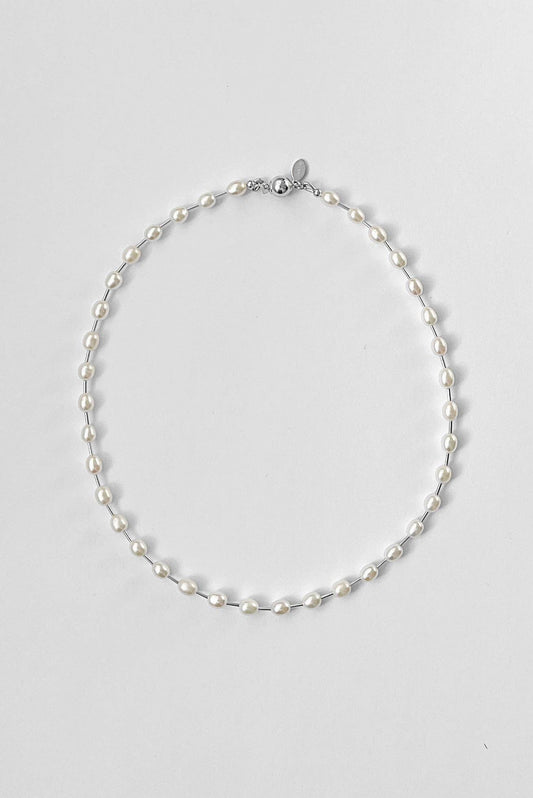 Mila Necklace