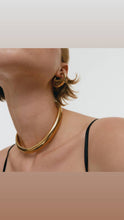 Load image into Gallery viewer, Cobra Omega Collar necklace- Tubogas Omega Waterproof
