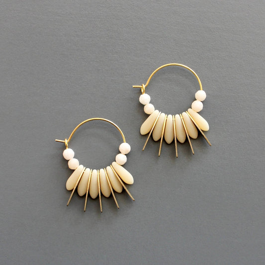 ISLE03 Mini matte cream colored hoop earrings
