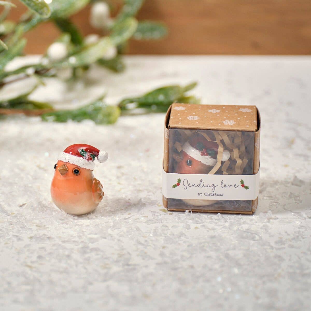 Christmas Tiny World Resin Robin Keepsake Ornament With Gift Box **