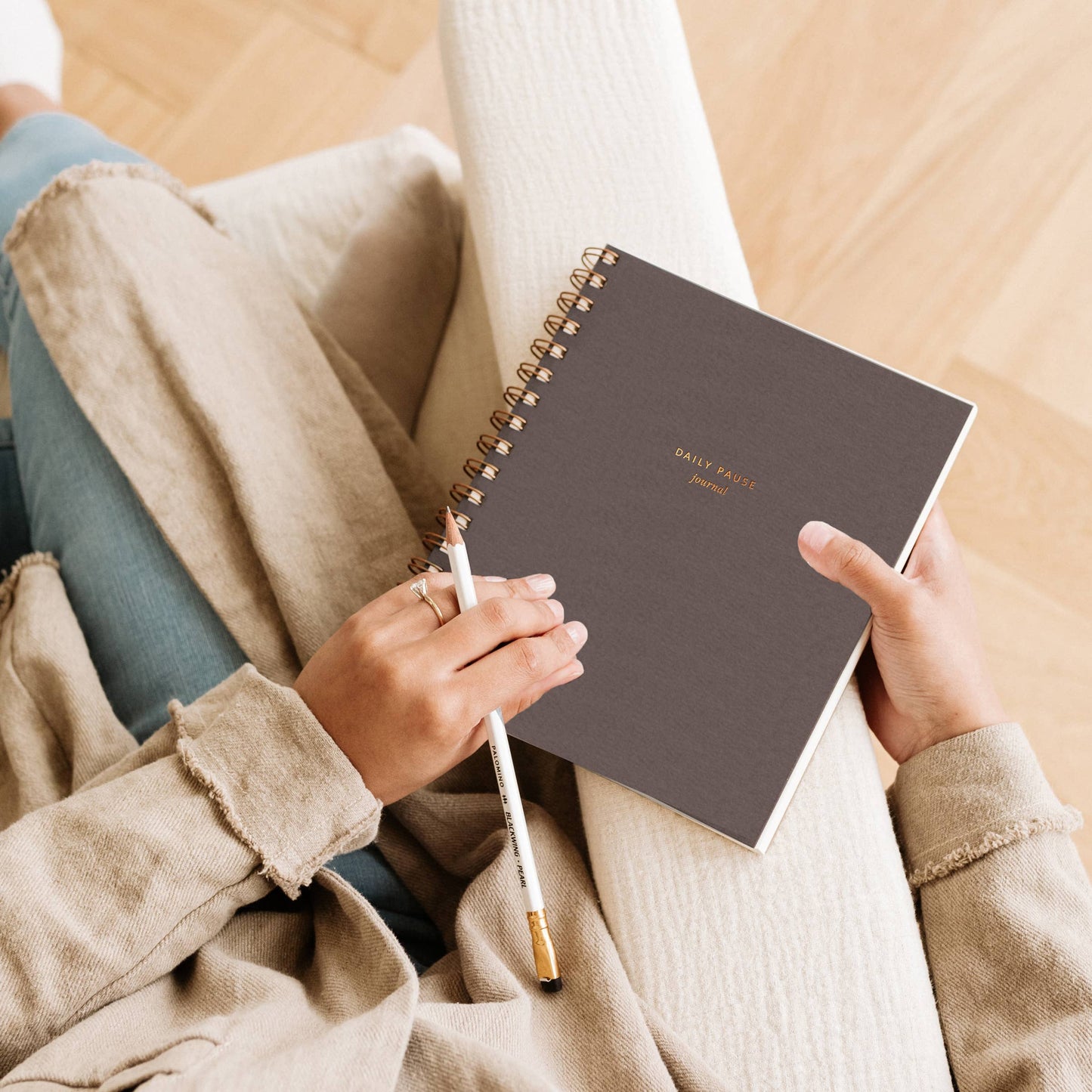 Daily Pause Journal | Assorted Colors // Undated